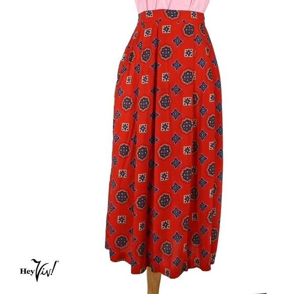 Vintage Skirt Red Rayon Print Chaus Made in Japan Size W 34 Size 16 - Hey Viv - Picture 2 of 6